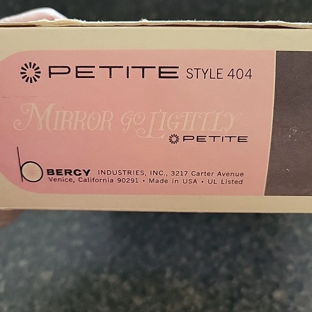 VINTAGE Mirror Go Lightly Petite Make Up Mirror Magnifying Original‎ Box READ